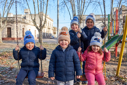 Gorro de Invierno Infantil Dino con Pompón y Forro Polar Interno
